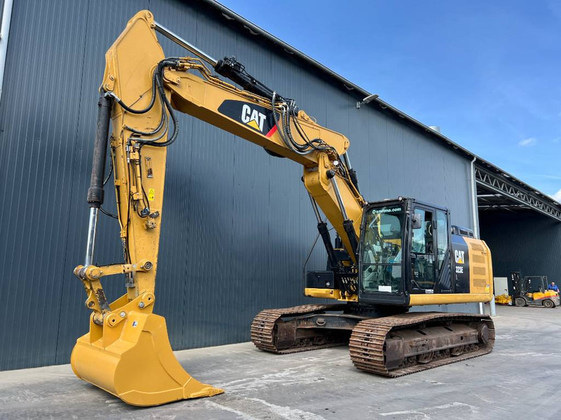 Cat 323EL VA - Kāpurķēžu ekskavators: foto 1 Cat 323EL VA - Kāpurķēžu ekskavators: foto 1