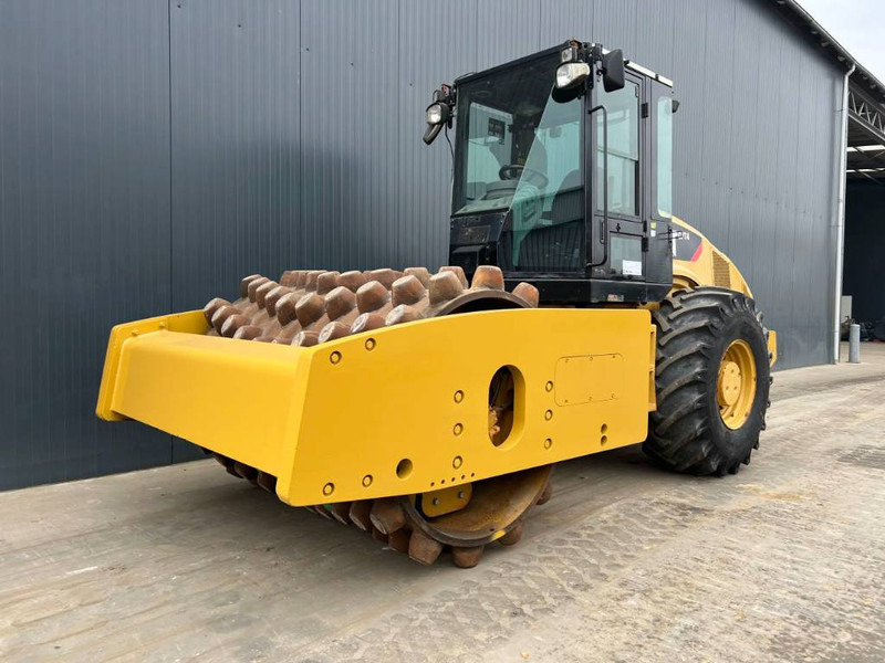 Cat CP74 - Veltnis: foto 1 Cat CP74 - Veltnis: foto 1