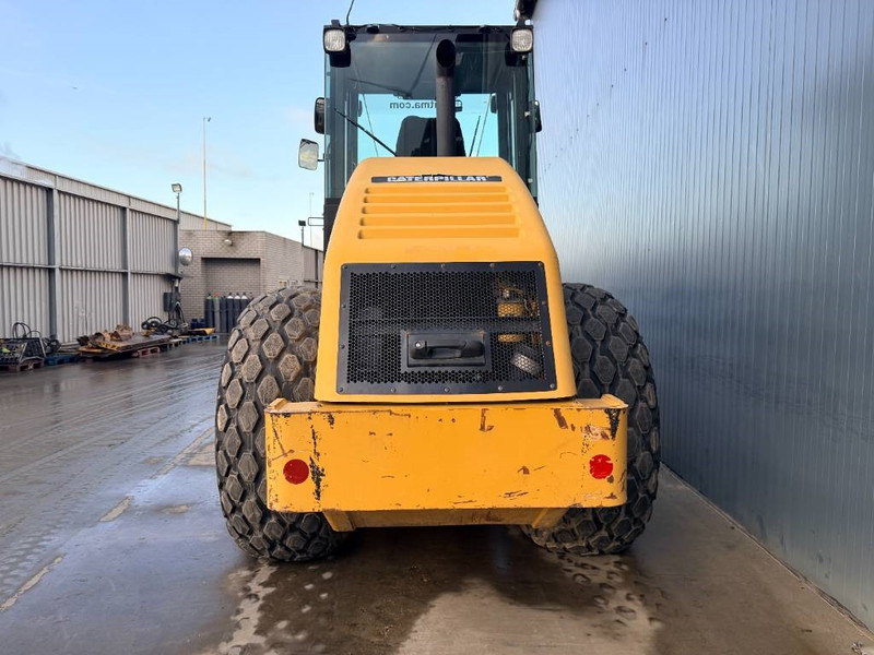 Cat CS54 XT - Veltnis: foto 4 Cat CS54 XT - Veltnis: foto 4