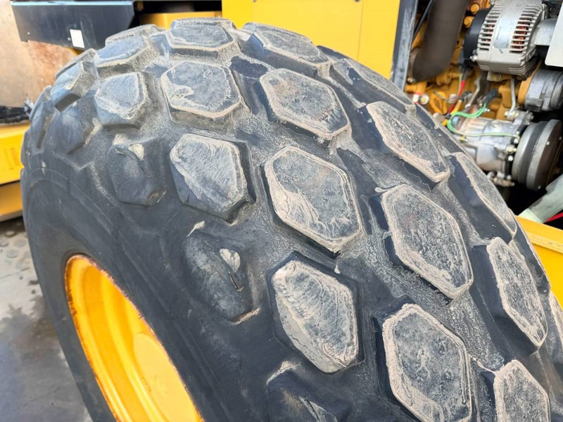 Veltnis Cat CS54 XT: foto 19