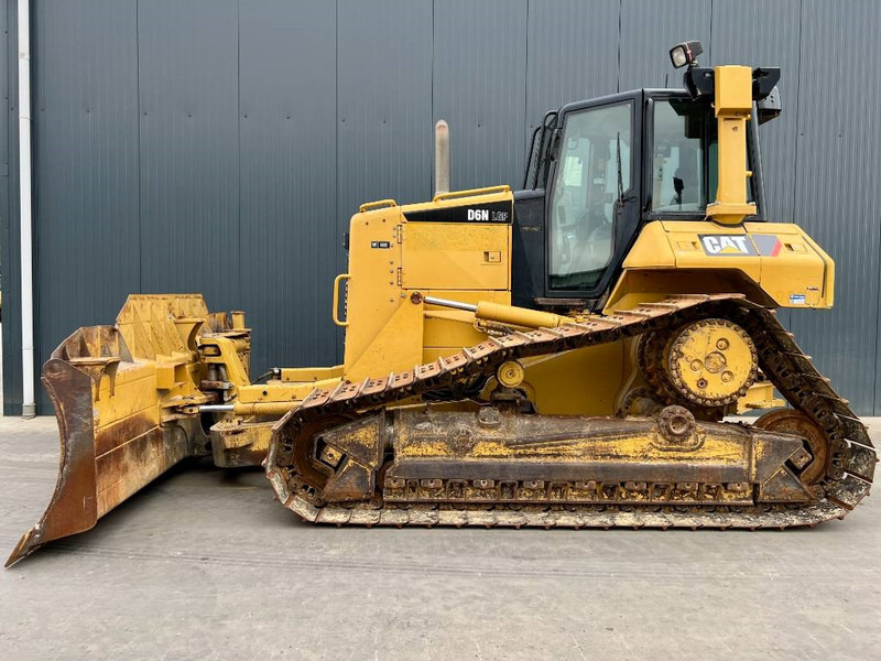 Cat D6N LGP - Buldozers: foto 2 Cat D6N LGP - Buldozers: foto 2