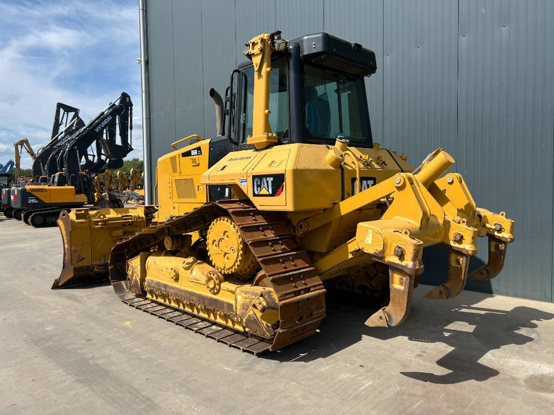 Cat D6N XL - FOLDABLE BLADE - Buldozers: foto 3 Cat D6N XL - FOLDABLE BLADE - Buldozers: foto 3