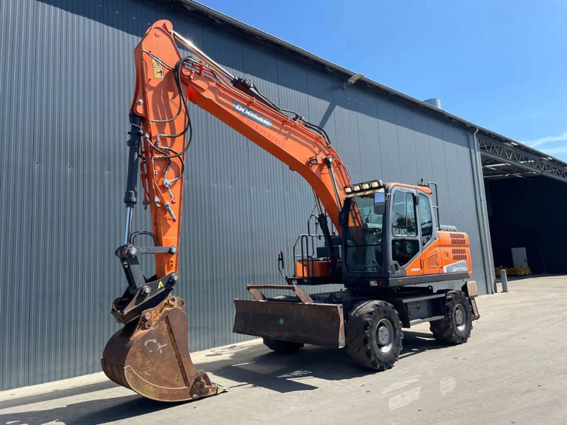 Doosan DX170W-5 - Riteņu ekskavators: foto 1 Doosan DX170W-5 - Riteņu ekskavators: foto 1
