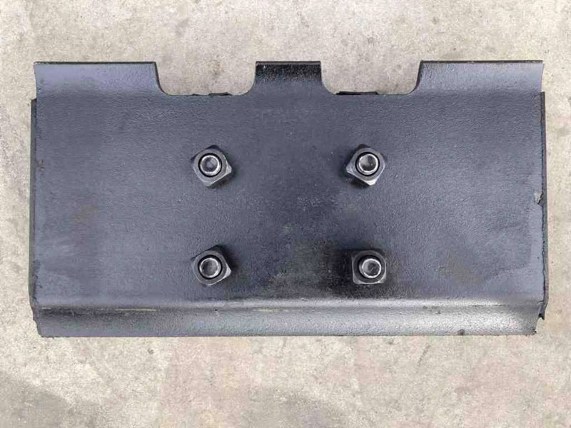 Dynapac Rubber Asphalt Pads - Rāmis/ Šasija - Celtniecības tehnika: foto 1 Dynapac Rubber Asphalt Pads - Rāmis/ Šasija - Celtniecības tehnika: foto 1