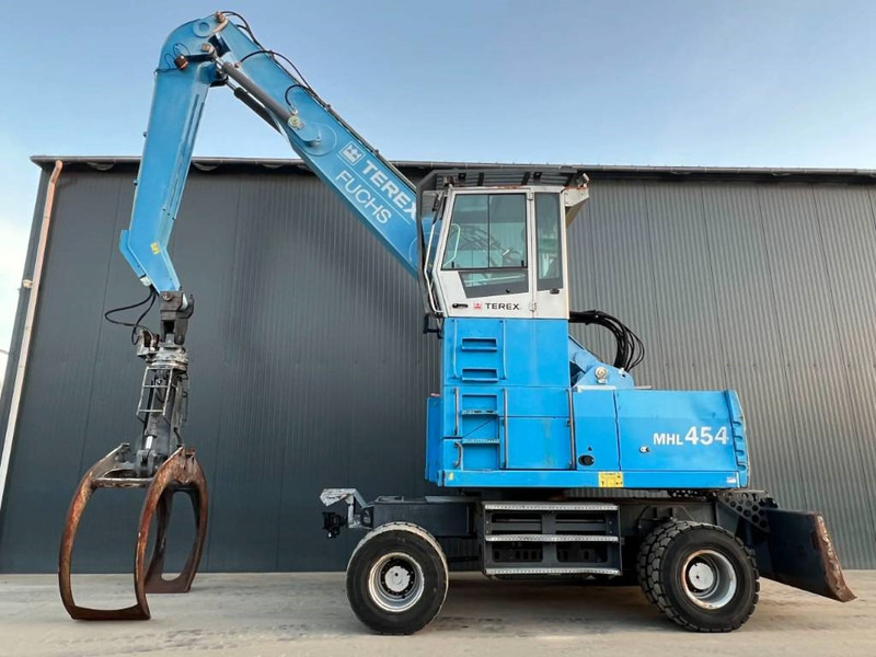 Fuchs MHL454 - Atkritumu iekrāvējs: foto 5 Fuchs MHL454 - Atkritumu iekrāvējs: foto 5