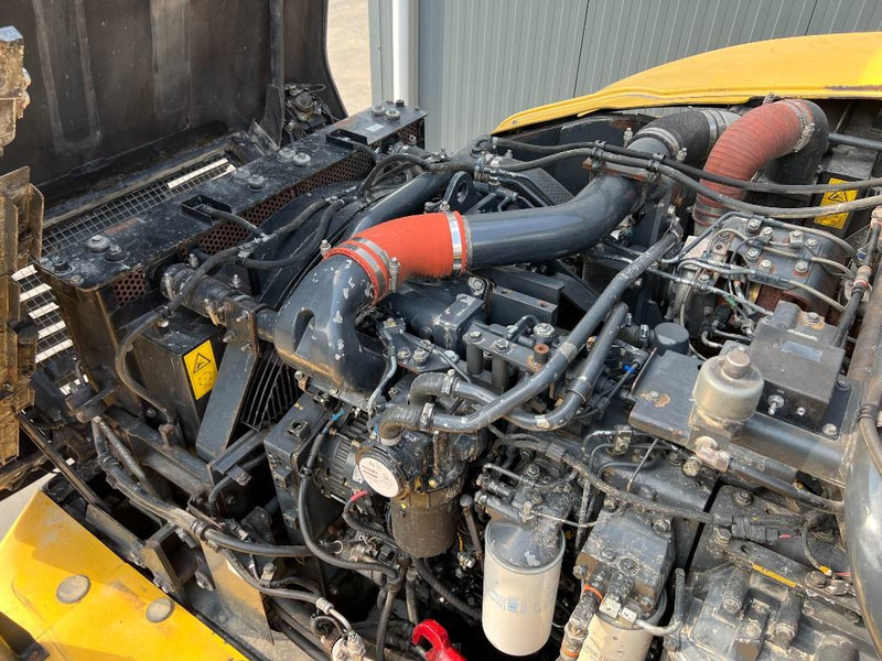 Artikulētias pašizgāzējs Komatsu HM400-3: foto 18