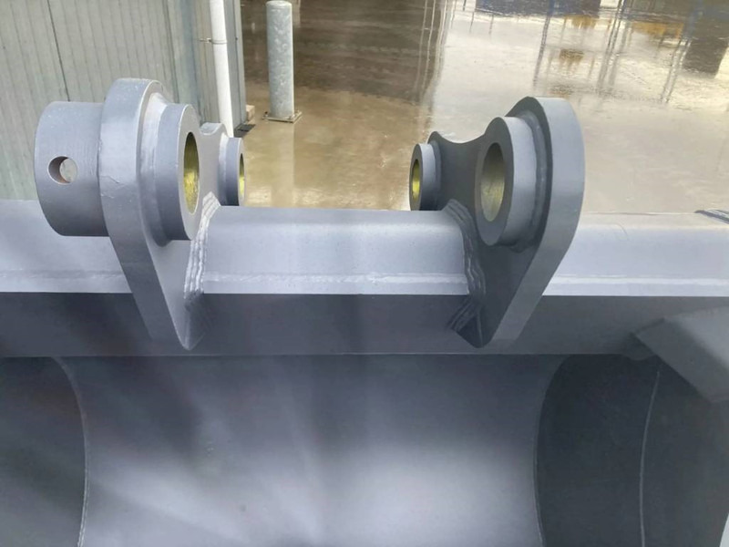 Komatsu PC390 - Kauss - Celtniecības tehnika: foto 3 Komatsu PC390 - Kauss - Celtniecības tehnika: foto 3