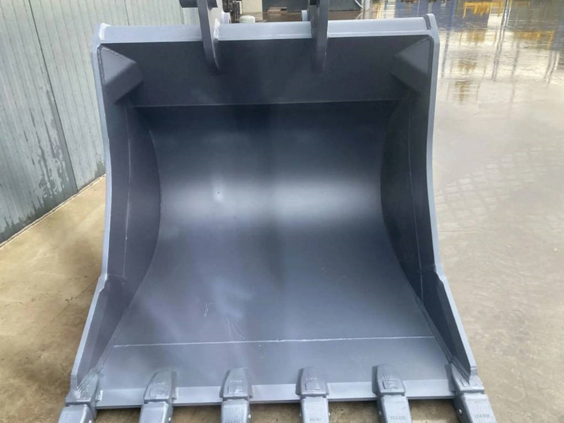 Komatsu PC390 - Kauss - Celtniecības tehnika: foto 4 Komatsu PC390 - Kauss - Celtniecības tehnika: foto 4