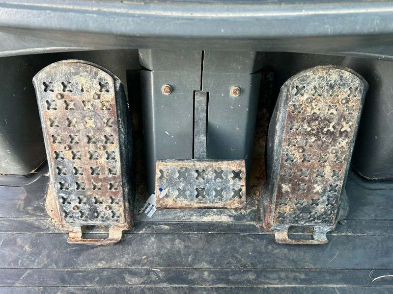 Liebherr LR634 - Kāpurķēžu iekrāvējs: foto 4 Liebherr LR634 - Kāpurķēžu iekrāvējs: foto 4