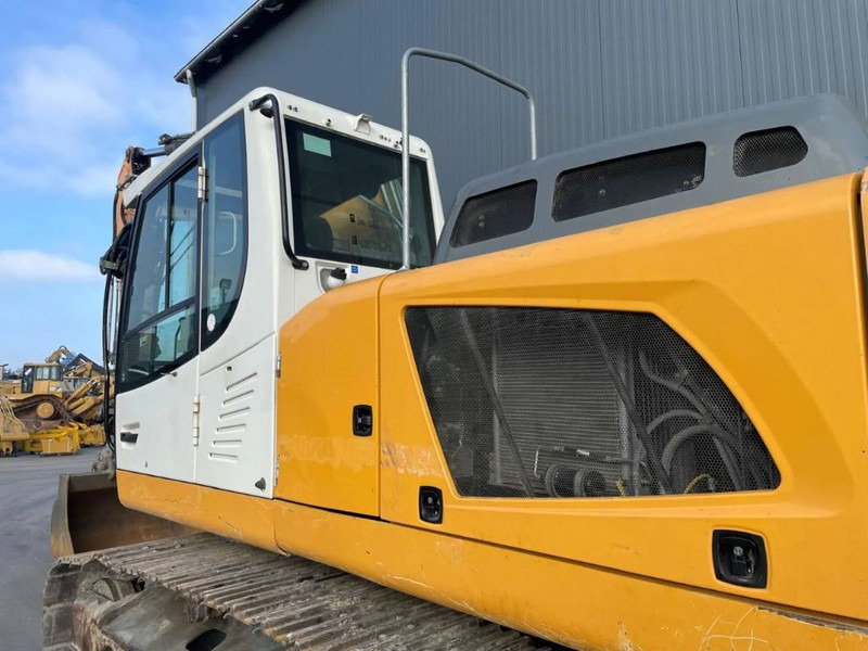 Liebherr R922 SLC - Kāpurķēžu ekskavators: foto 4 Liebherr R922 SLC - Kāpurķēžu ekskavators: foto 4