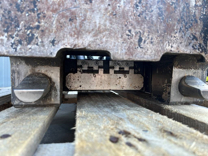 Ātrā sakabe - Celtniecības tehnika OilQuick OQ65 - M314F / M316F / M318F: foto 12 Ātrā sakabe - Celtniecības tehnika OilQuick OQ65 - M314F / M316F / M318F: foto 12