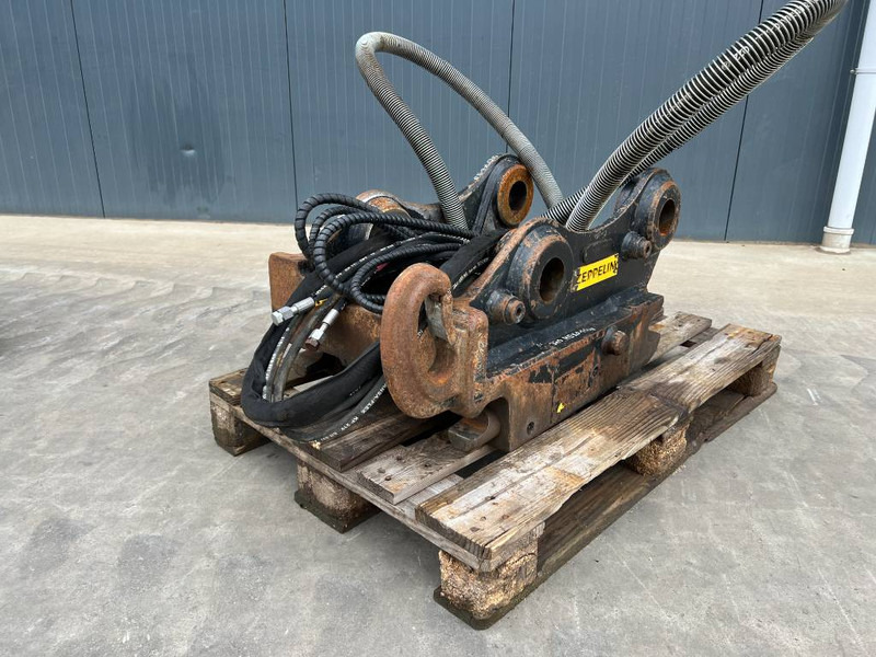 OilQuick OQ70/55 - Ātrā sakabe - Celtniecības tehnika: foto 1 OilQuick OQ70/55 - Ātrā sakabe - Celtniecības tehnika: foto 1