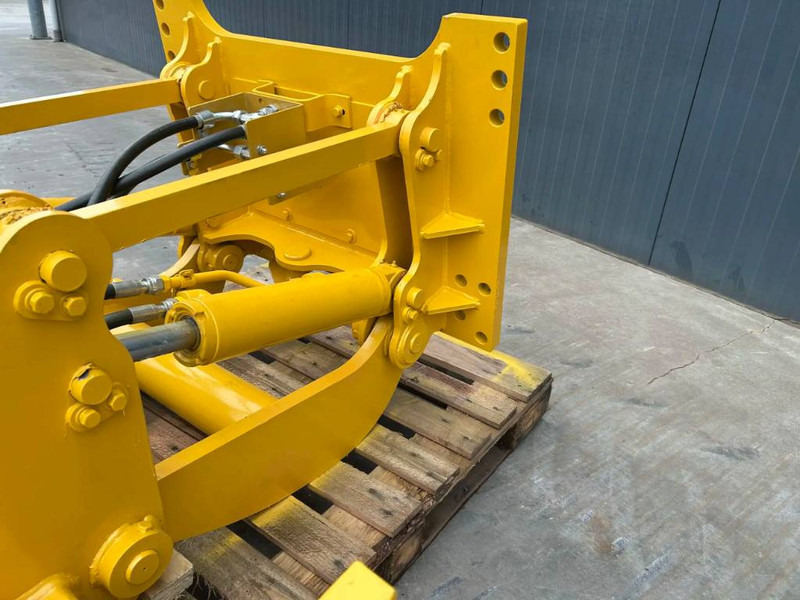 Komatsu D37 - Papildaprīkojums - Celtniecības tehnika: foto 5 Komatsu D37 - Papildaprīkojums - Celtniecības tehnika: foto 5