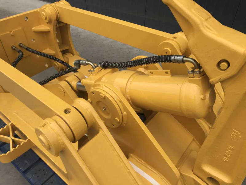Komatsu D61 - Papildaprīkojums - Celtniecības tehnika: foto 4 Komatsu D61 - Papildaprīkojums - Celtniecības tehnika: foto 4