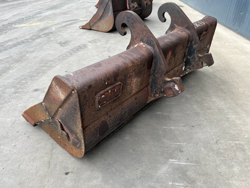 Kauss - Celtniecības tehnika Verachtert CW30 / CW40: foto 6