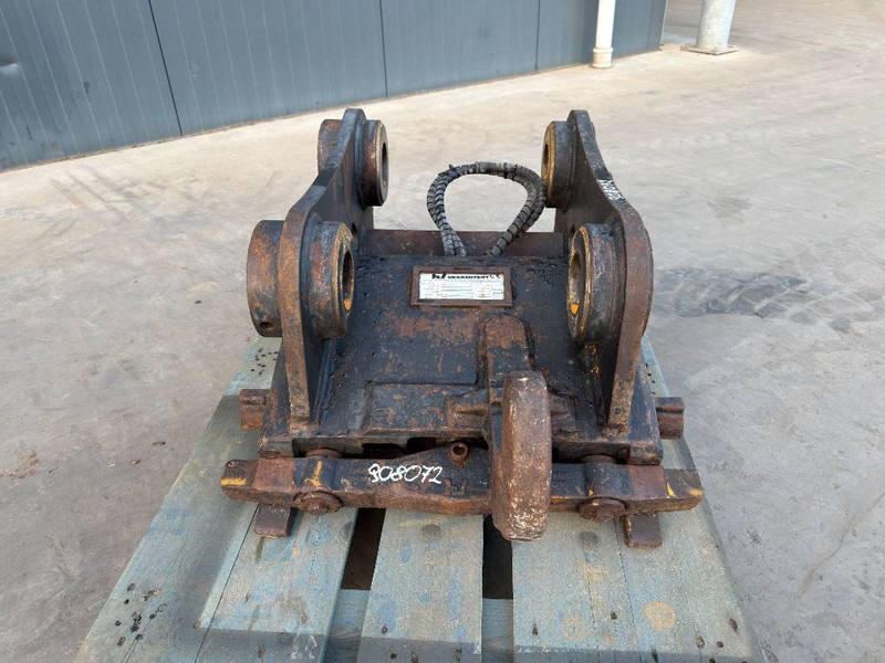 Verachtert CW40 - 323D - Ātrā sakabe - Celtniecības tehnika: foto 2 Verachtert CW40 - 323D - Ātrā sakabe - Celtniecības tehnika: foto 2