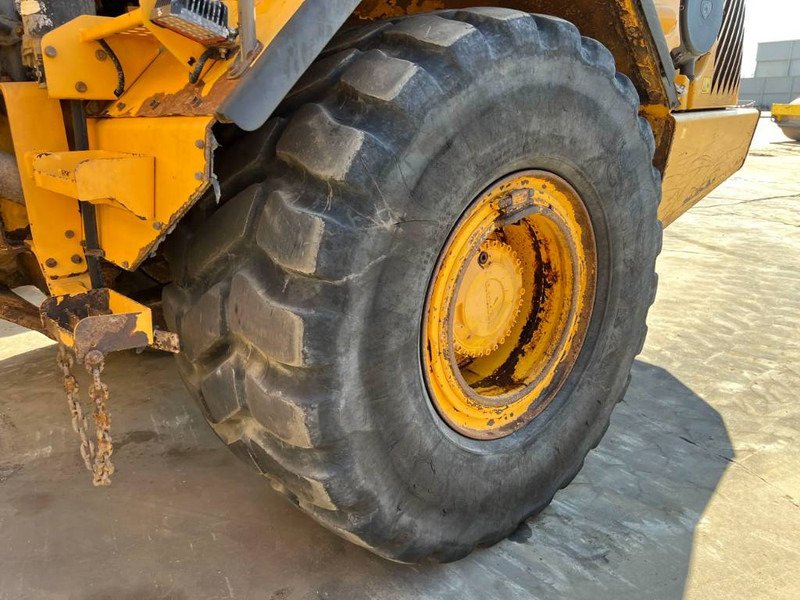 Artikulētias pašizgāzējs Volvo A 30 E: foto 20