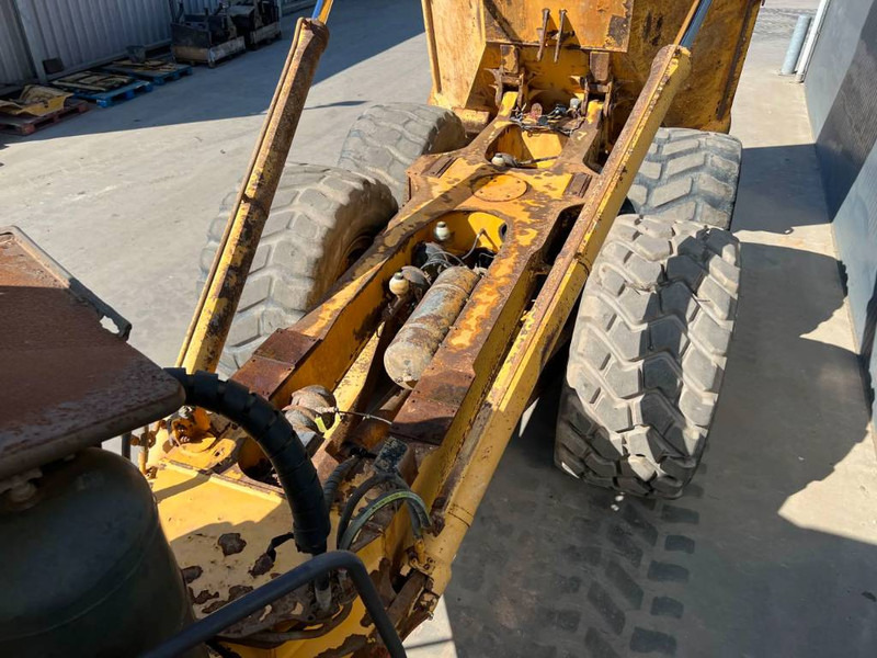 Artikulētias pašizgāzējs Volvo A 30 E: foto 13