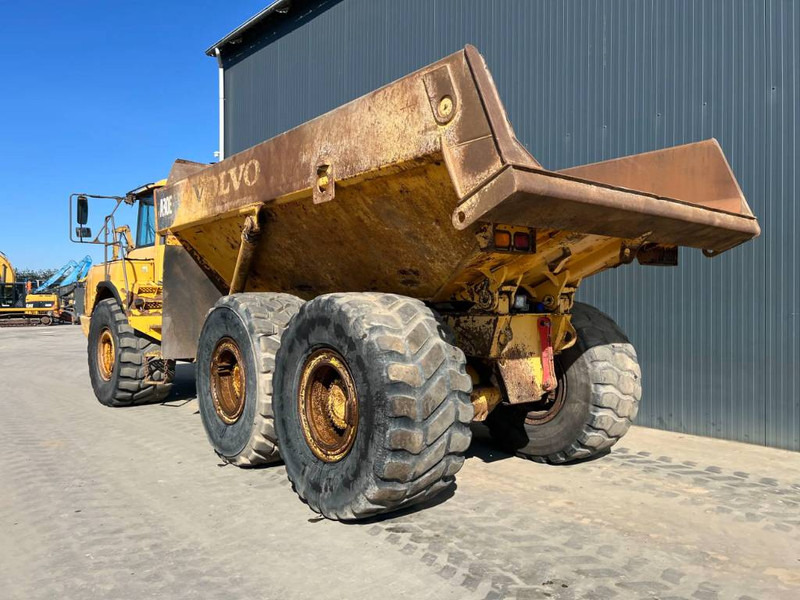 Volvo A30E - Artikulētias pašizgāzējs: foto 2 Volvo A30E - Artikulētias pašizgāzējs: foto 2