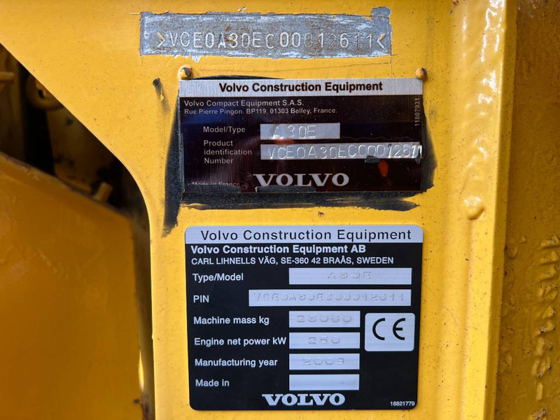 Volvo A30E - Artikulētias pašizgāzējs: foto 4 Volvo A30E - Artikulētias pašizgāzējs: foto 4
