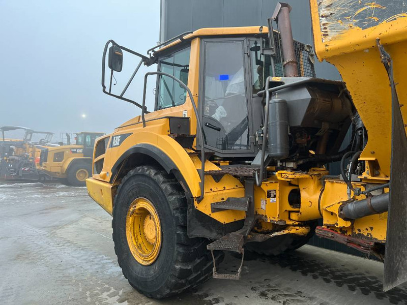 Volvo A30F - Artikulētias pašizgāzējs: foto 5 Volvo A30F - Artikulētias pašizgāzējs: foto 5