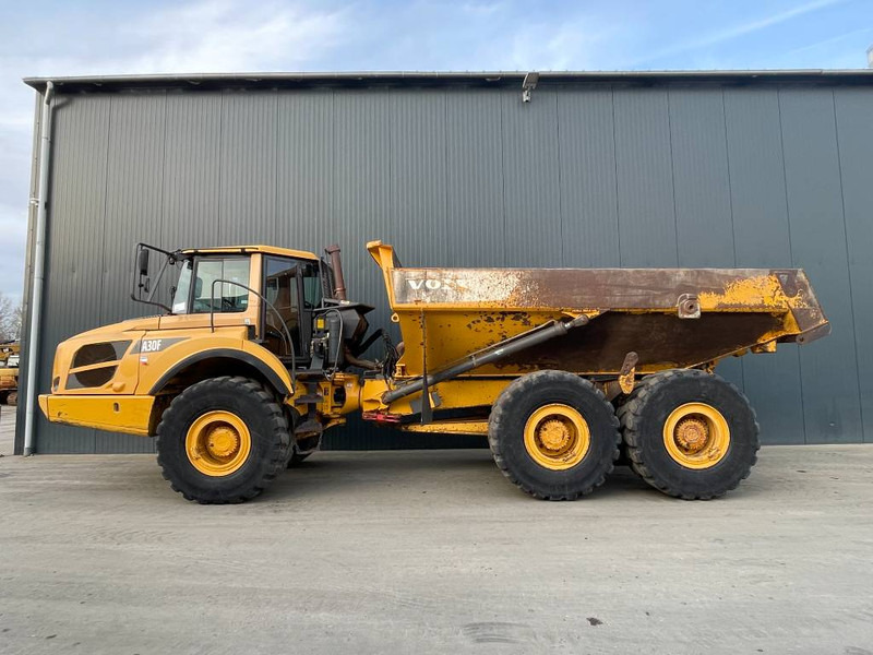 Volvo A30F - Artikulētias pašizgāzējs: foto 2 Volvo A30F - Artikulētias pašizgāzējs: foto 2