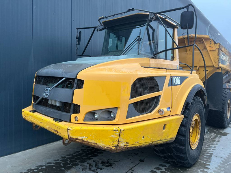 Artikulētias pašizgāzējs Volvo A30F: foto 10