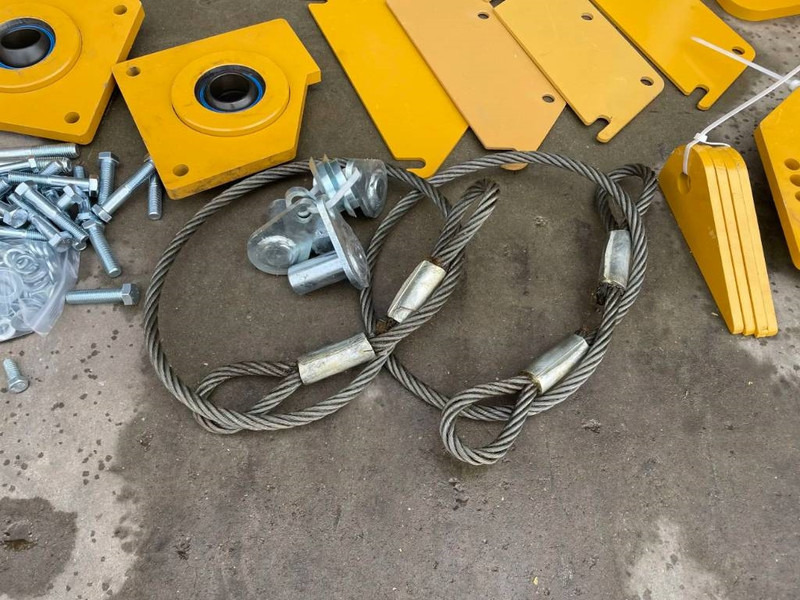 Jaunā Kravas lifts - Celtniecības tehnika Volvo A35G: foto 18