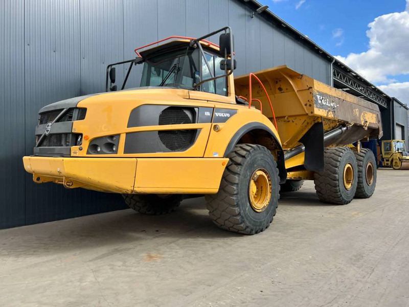 Volvo A35G - Artikulētias pašizgāzējs: foto 1 Volvo A35G - Artikulētias pašizgāzējs: foto 1