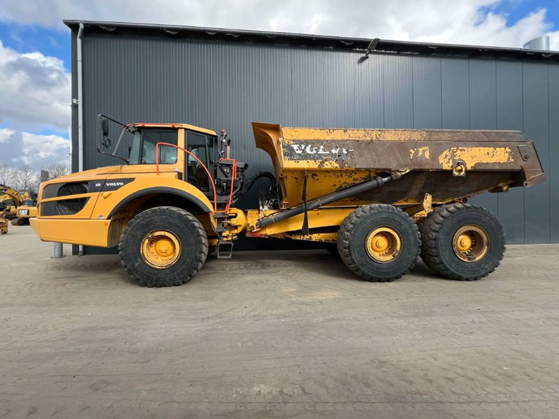 Volvo A35G - Artikulētias pašizgāzējs: foto 5 Volvo A35G - Artikulētias pašizgāzējs: foto 5