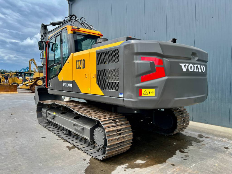 Volvo EC210 - Kāpurķēžu ekskavators: foto 4 Volvo EC210 - Kāpurķēžu ekskavators: foto 4