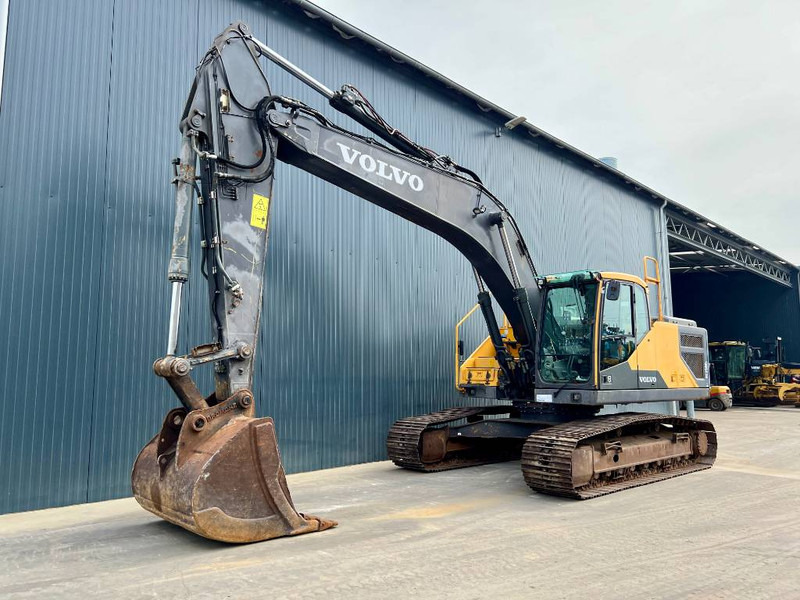Volvo EC250E L - Kāpurķēžu ekskavators: foto 1 Volvo EC250E L - Kāpurķēžu ekskavators: foto 1