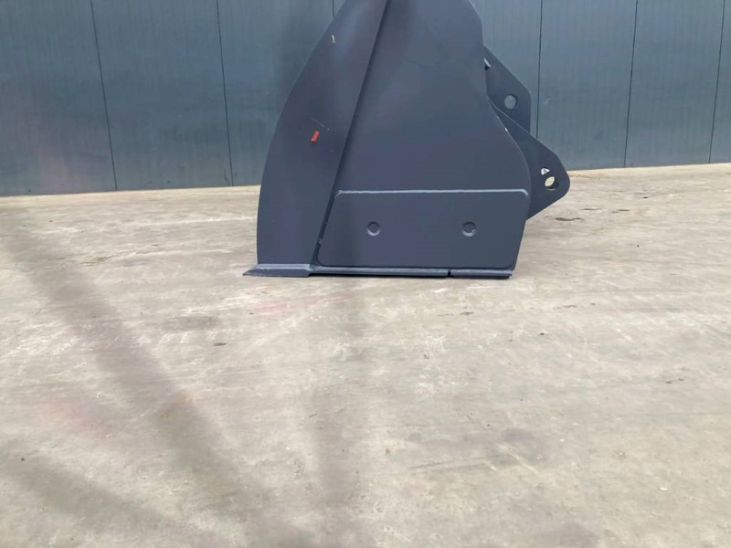 Jaunā Kauss - Celtniecības tehnika Volvo L110F: foto 8