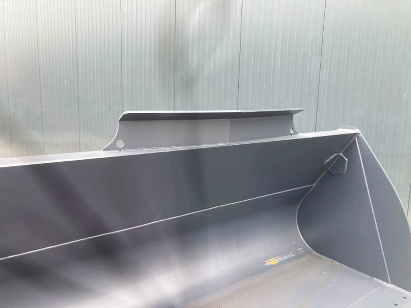 Jaunā Kauss - Celtniecības tehnika Volvo L110F: foto 6