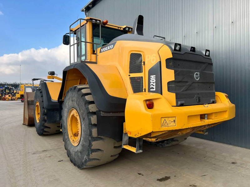Volvo L220H - Riteņu iekrāvējs: foto 2 Volvo L220H - Riteņu iekrāvējs: foto 2