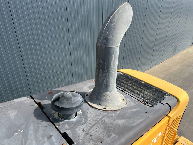 Volvo L60E - Riteņu iekrāvējs: foto 5 Volvo L60E - Riteņu iekrāvējs: foto 5