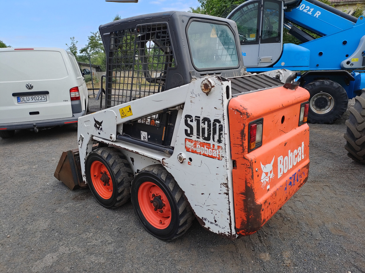 BOBCAT S100 - Kompaktiekrāvējs: foto 5 BOBCAT S100 - Kompaktiekrāvējs: foto 5
