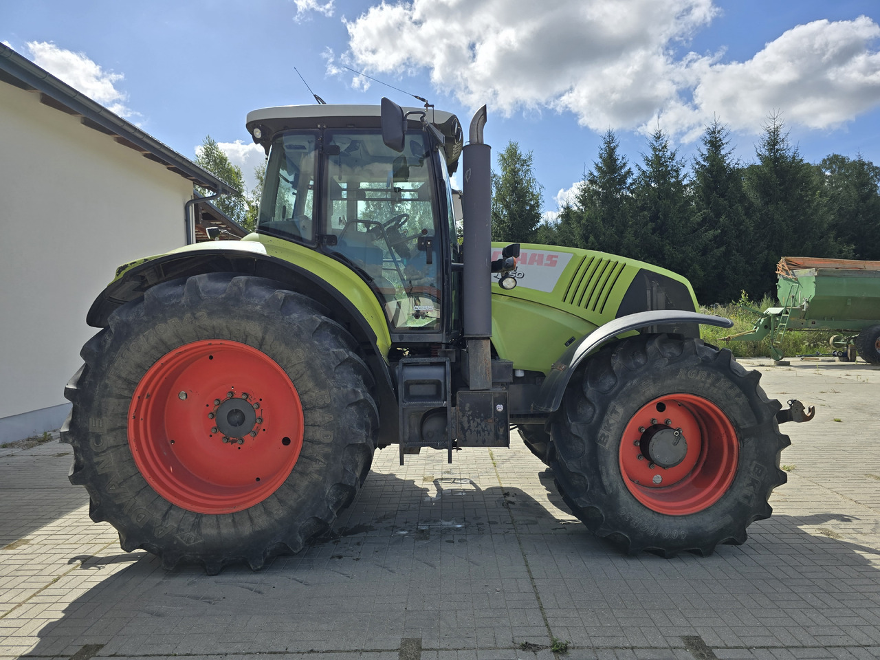 CLAAS AXION 850 - Traktors: foto 3 CLAAS AXION 850 - Traktors: foto 3