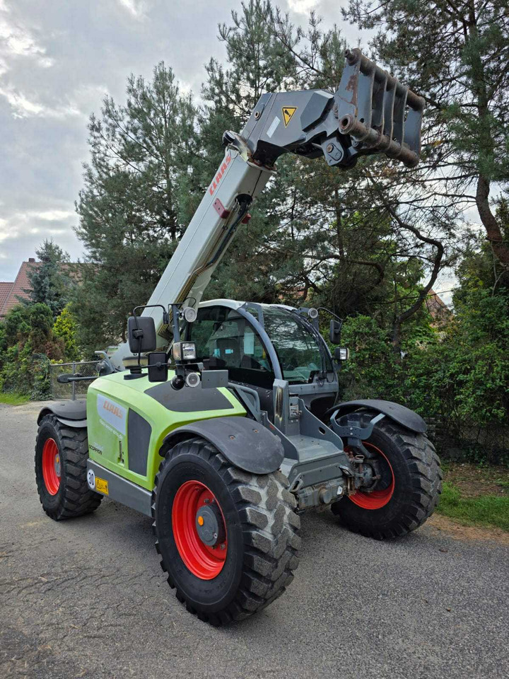 Claas Scorpion 7044 - Teleskopiskais iekrāvējs: foto 4 Claas Scorpion 7044 - Teleskopiskais iekrāvējs: foto 4