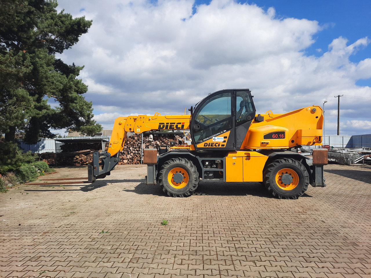 Dieci PEGASUS 60.16 (2.0) ( 6 t / 16 m) - 2016 r. - Riteņu iekrāvējs: foto 4 Dieci PEGASUS 60.16 (2.0) ( 6 t / 16 m) - 2016 r. - Riteņu iekrāvējs: foto 4