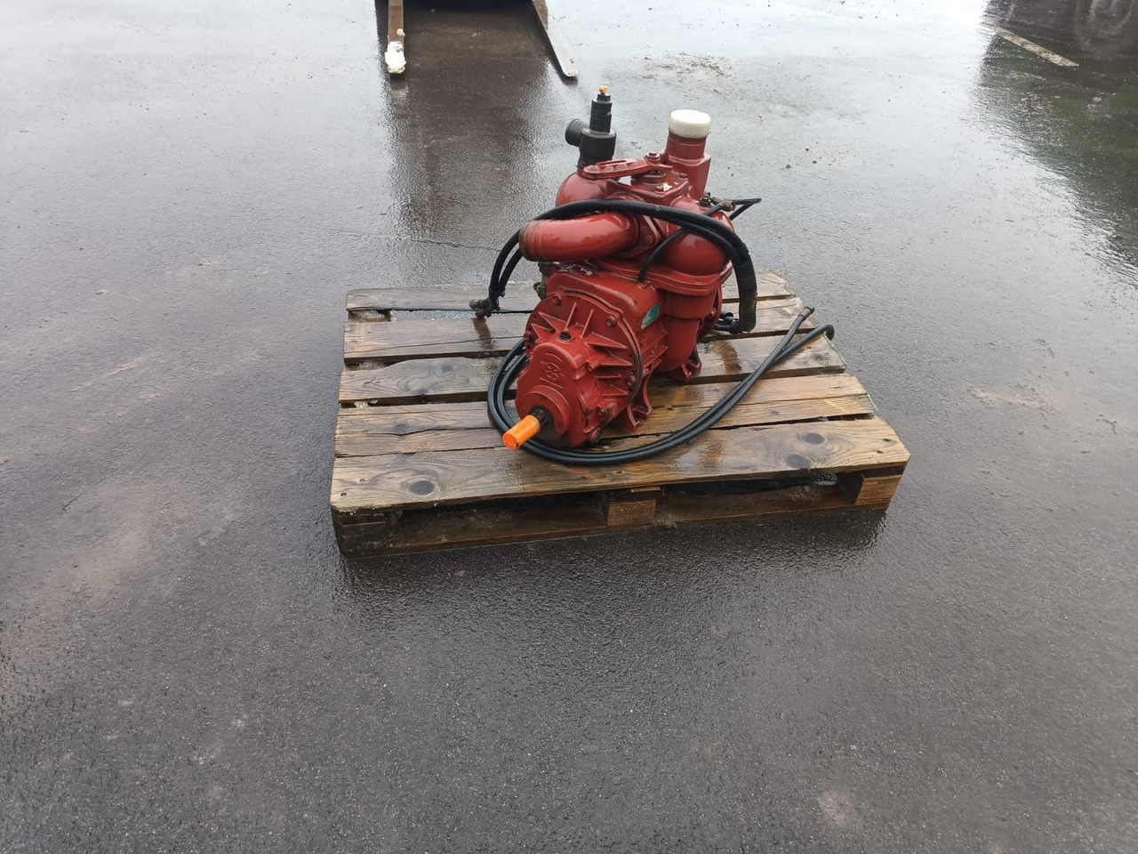 HTS 100.27 - Šķidrmēslu muca: foto 2 HTS 100.27 - Šķidrmēslu muca: foto 2