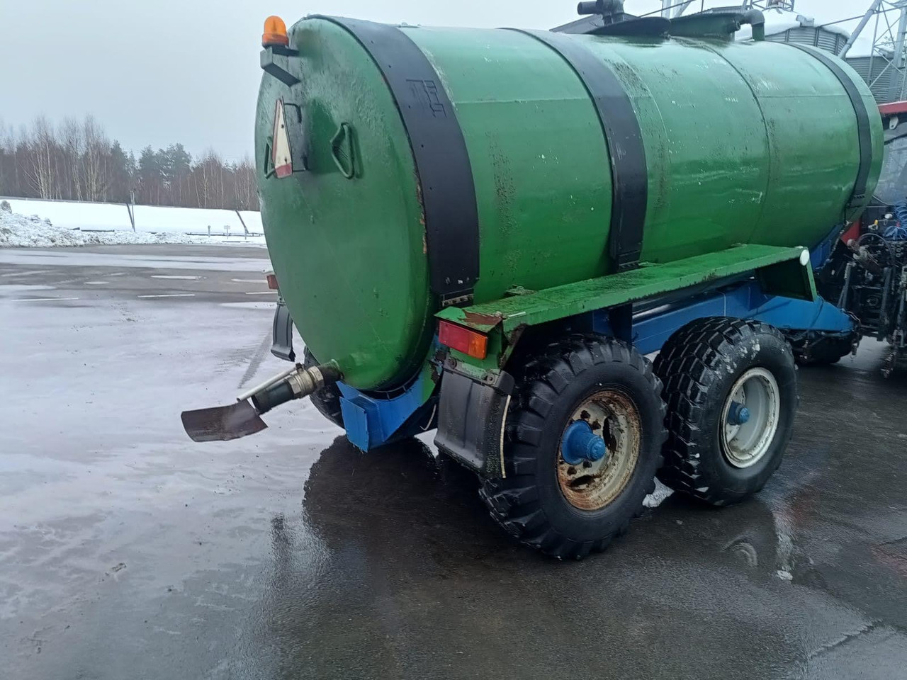 HTS 100.27 - Šķidrmēslu muca: foto 4 HTS 100.27 - Šķidrmēslu muca: foto 4