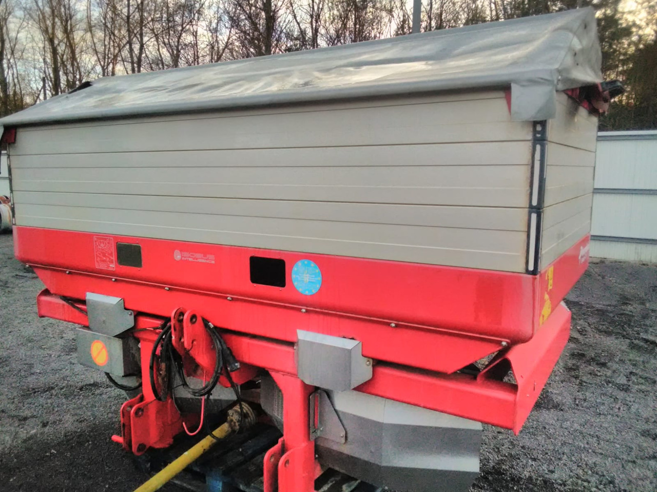 KVERNELAND EXACTA – TL - Minerālmēslu izkliedētājs: foto 2 KVERNELAND EXACTA – TL - Minerālmēslu izkliedētājs: foto 2