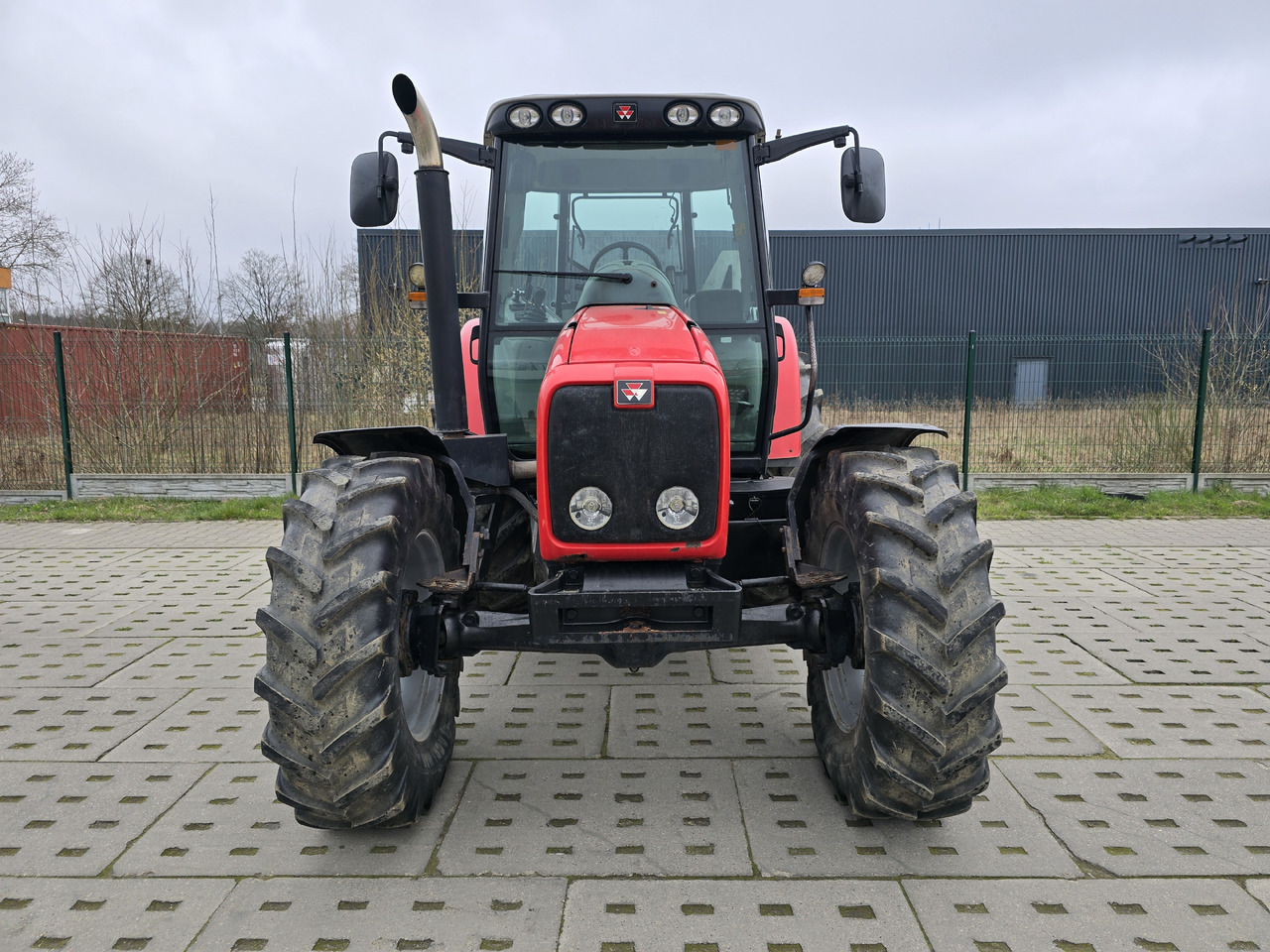 MASSEY-FERGUSON 6455 - Traktors: foto 4 MASSEY-FERGUSON 6455 - Traktors: foto 4