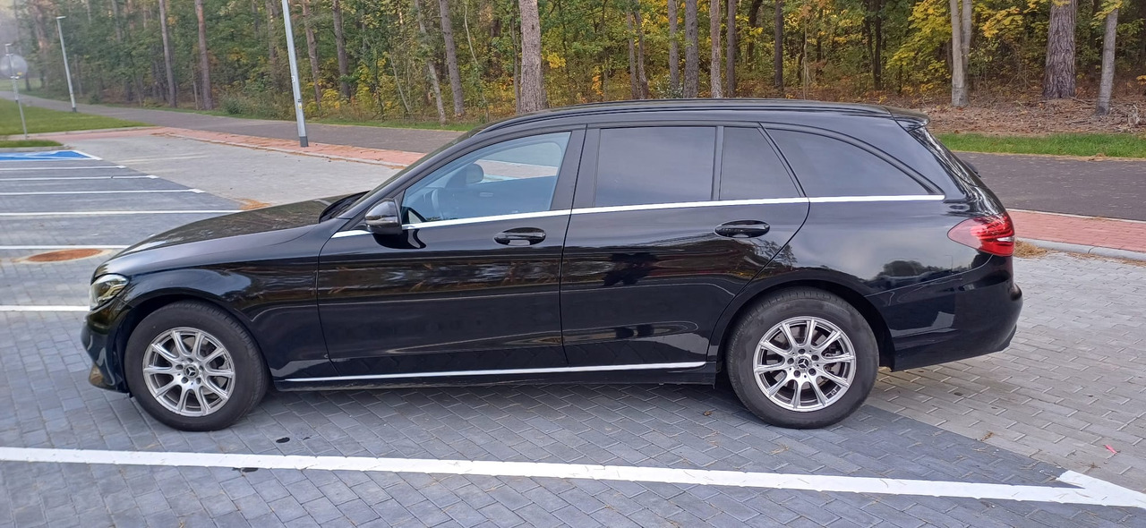 MERCEDES-BENZ C 200 D (W205) - Vieglā automašīna: foto 4 MERCEDES-BENZ C 200 D (W205) - Vieglā automašīna: foto 4