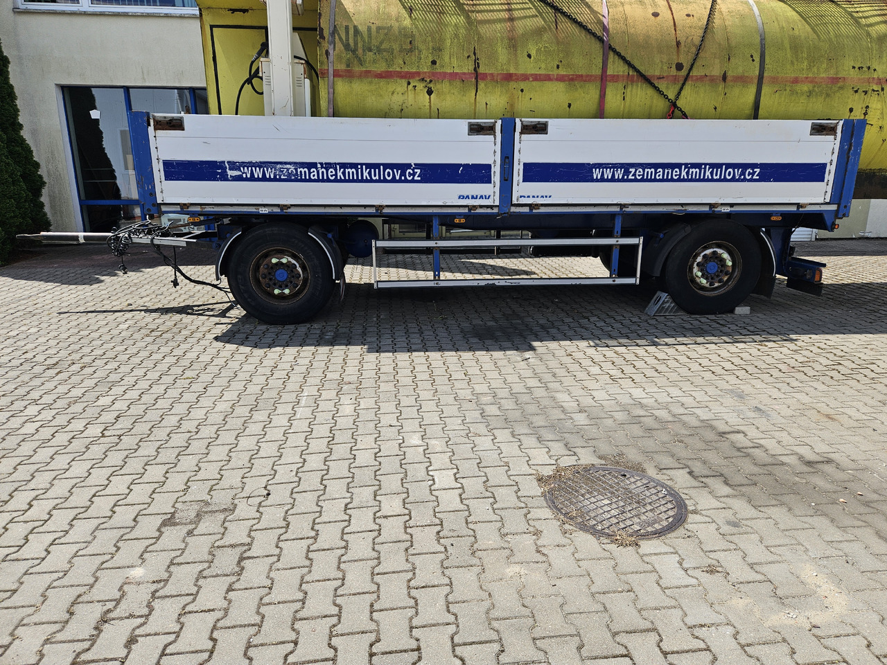 Auto piekabe PV18: foto 1