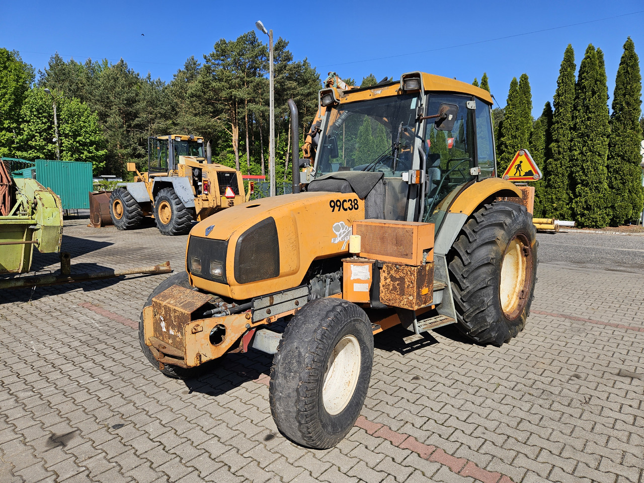 Renault Egros - Zāles pļāvējs: foto 4 Renault Egros - Zāles pļāvējs: foto 4