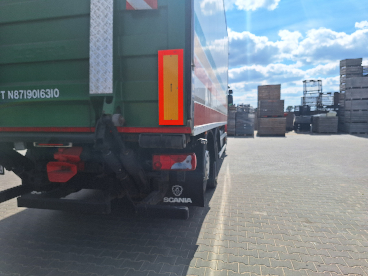 Scania P380 - Kravas automašīna refrižerators: foto 4 Scania P380 - Kravas automašīna refrižerators: foto 4