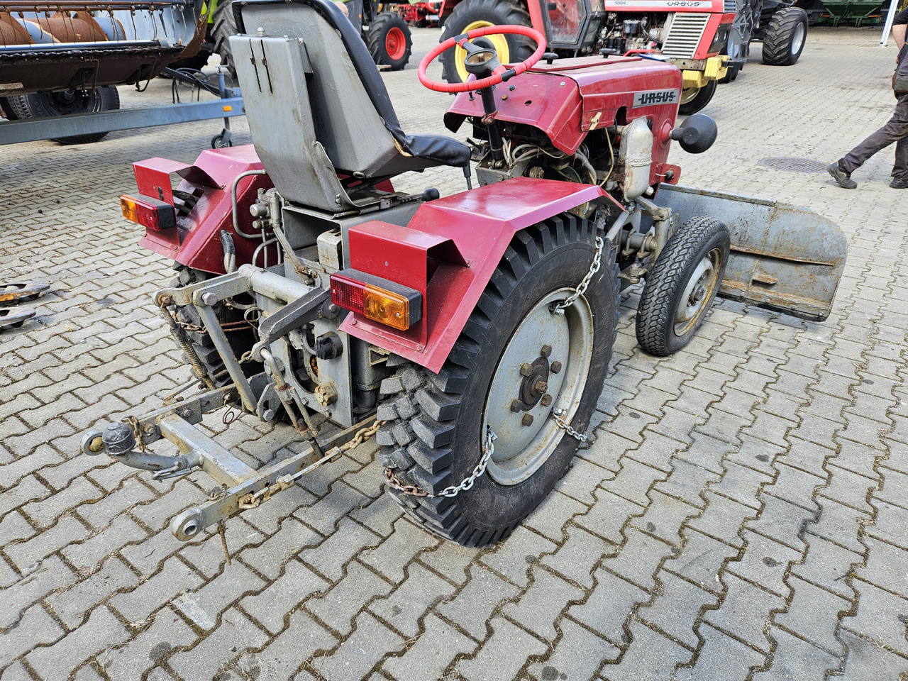 Ursus 1CA90 - Traktors: foto 5 Ursus 1CA90 - Traktors: foto 5