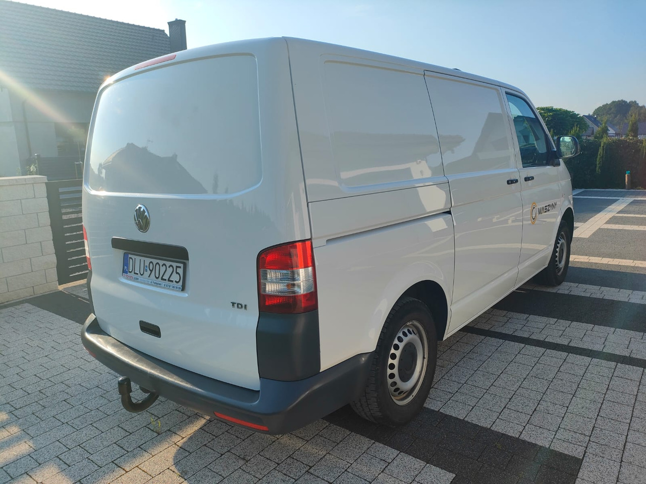 Volkswagen Transporter T 5.1 - Vieglā automašīna: foto 1 Volkswagen Transporter T 5.1 - Vieglā automašīna: foto 1